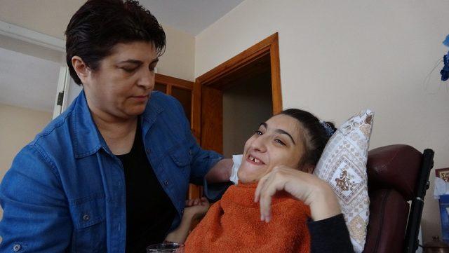 Engelli annesine 'Yılın Annesi' ödülü