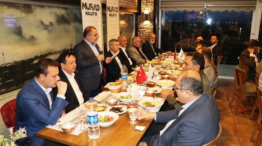 M&Uuml;SİAD Malatya&rsquo;da geleneksel iftar programı
