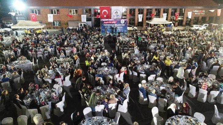 Pamukkale Belediyesi çalışanları iftarda bir araya geldi G4