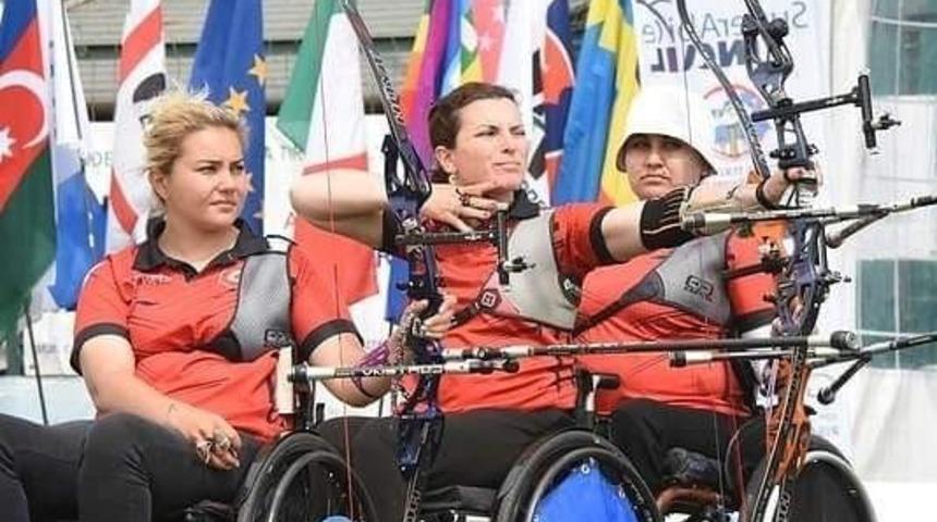 Zehra, Antalya&rsquo;nın milli gururu oldu