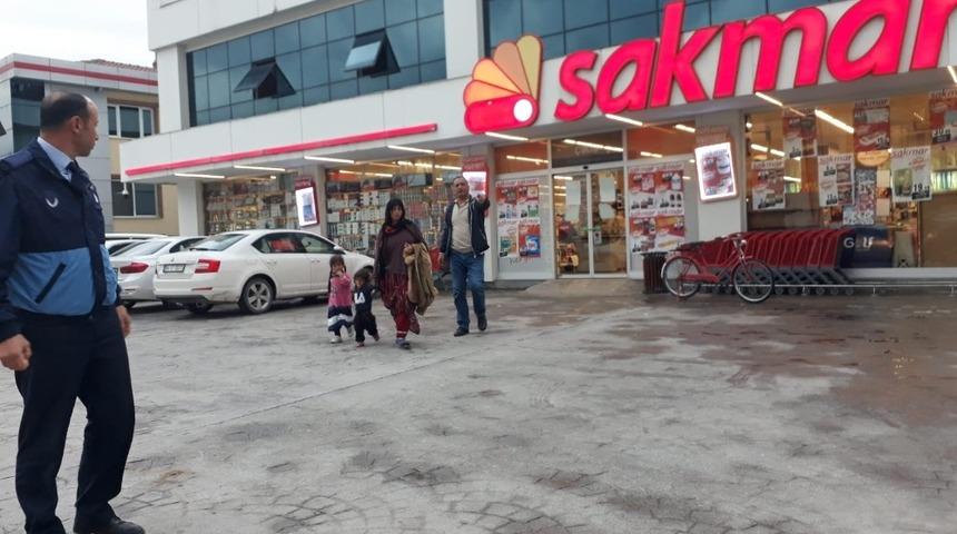 Serdivan&rsquo;da sivil zabıta ekipleri g&ouml;revde