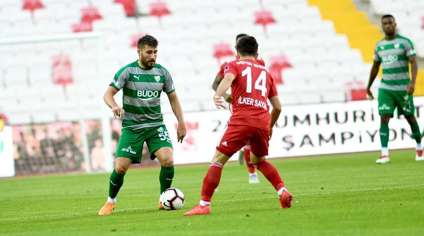 Tunay Torun'dan sakatlık açıklaması