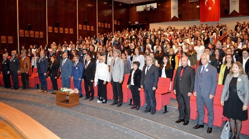 Hemşireler G&uuml;n&uuml; &ldquo;Herkes İ&ccedil;in Sağlıkta Hemşireler &Ouml;nc&uuml; Bir Ses&rdquo; Teması ile Kutlandı