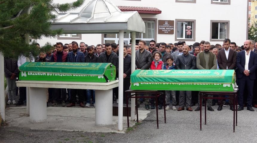 G&ouml;lette boğulan kuzenler Recep ve Furkan toprağa verildi