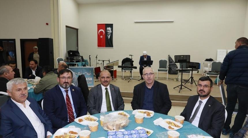 Başkan S&ouml;ğ&uuml;t, iftar programında vatandaşlarla buluştu