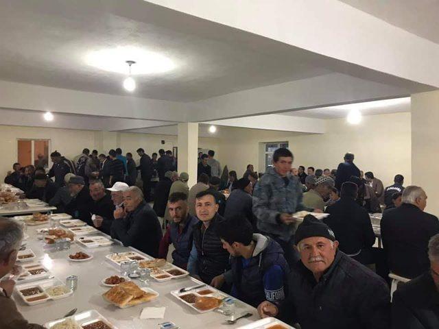 Adıyaman şehidi için iftar yemeği