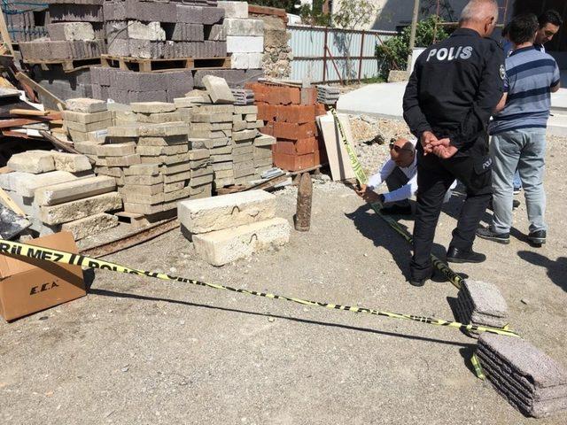 Şehrin göbeğinde top mermisi bulundu 1