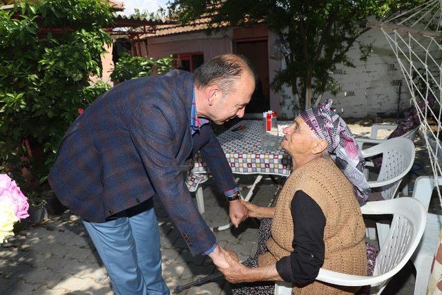 Başkan Akın’a Çepnibektaş Mahallesinde sıcak karşılama