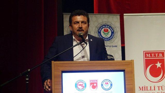 Bursa’da ‘Bir bilenle, bilge nesil’ ödülleri verildi