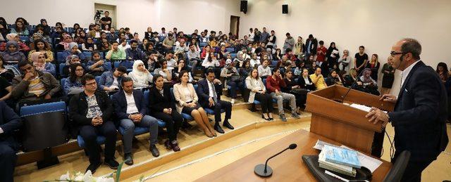 Sözde soykırım iddiaları Gaziantep’te konuşuldu