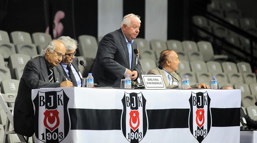Beşiktaş'ta Divan Başkanı Atıf Keçeci oldu