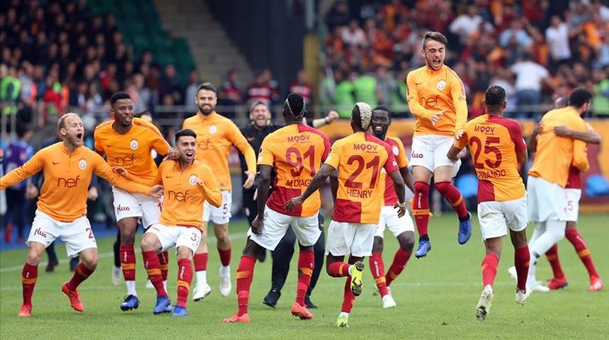 Galatasaray'da çifte kupa hesapları