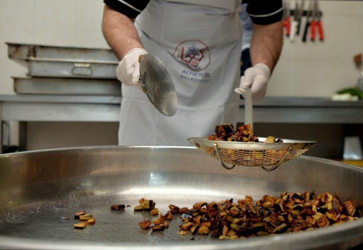 Sokak iftarı yok, evlere servis var G3