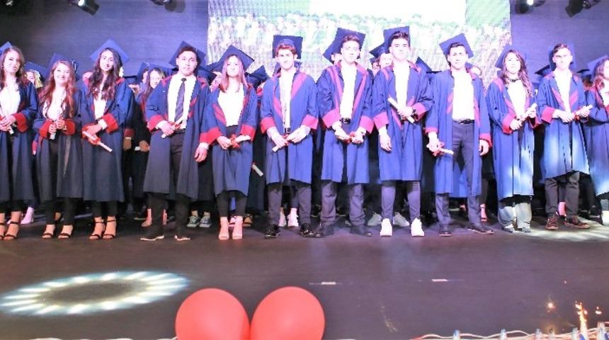 Envarlı öğrenciler mezun oldu