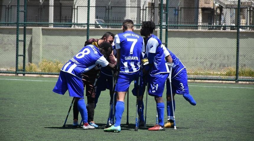 Şampiyona yakışır fark