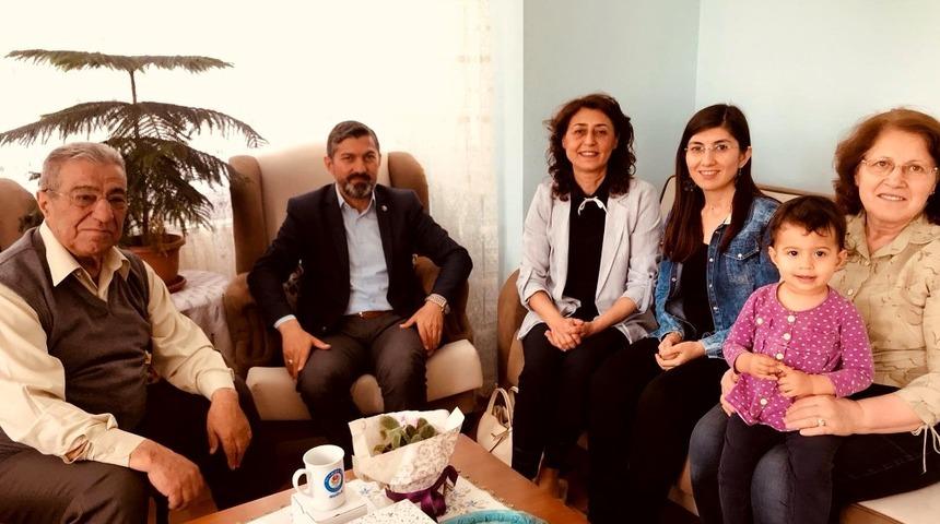 Memur-Sen&rsquo;den Anneler G&uuml;n&uuml; a&ccedil;ıklaması