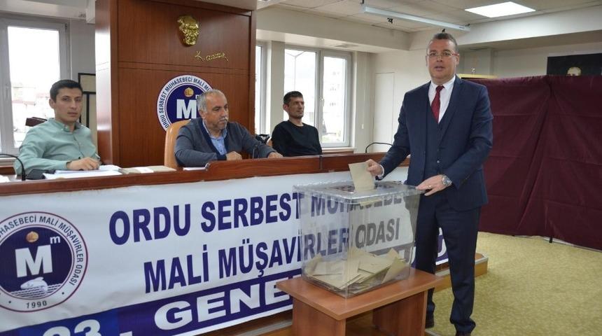 Mevcut başkan g&uuml;ven tazeledi