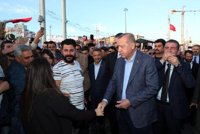 Erdoğan nostaljik tramvaya bindi (1)
