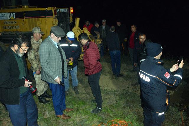 Traktörle gölete giren 3 çocuk boğuldu (2)- YENİDEN