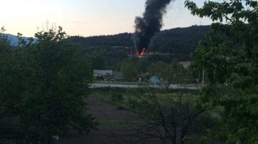 Karab&uuml;k&rsquo;te elektrik trafosu patladı