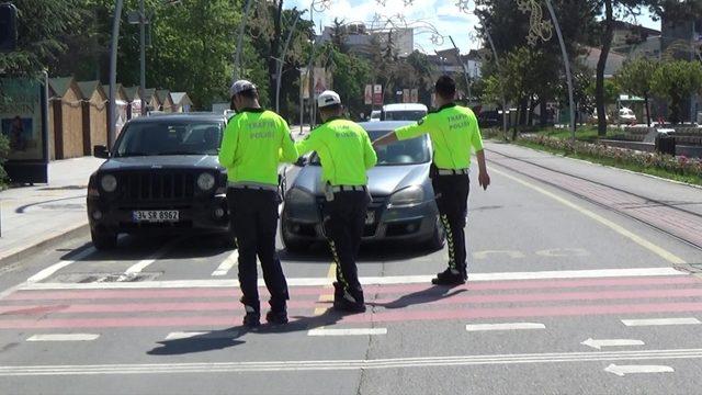 Düzce’de trafik uygulamaları aralıksız sürüyor