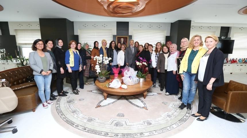 Başkan Erdem: &ldquo;Kadın dernekleriyle gurur duyuyorum&rdquo;