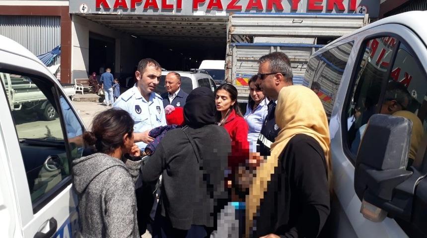 Gemlik zabıtası dilencilere g&ouml;z a&ccedil;tırmıyor