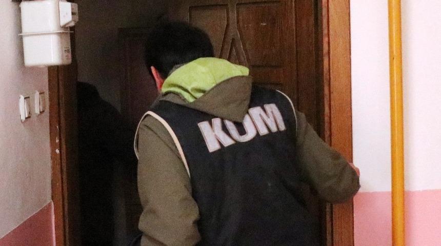 Aydın&rsquo;da FET&Ouml;&rsquo;n&uuml;n h&uuml;cre evine operasyon