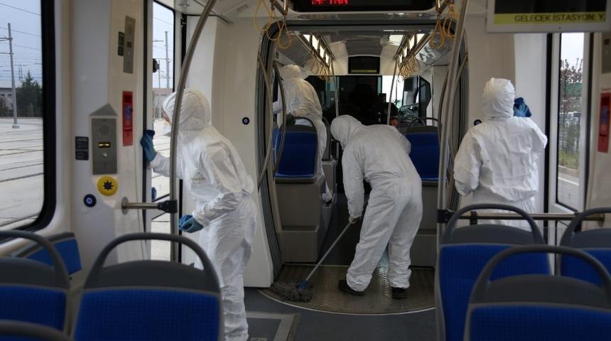 Ak&ccedil;aray tramvayları her g&uuml;n temizleniyor
