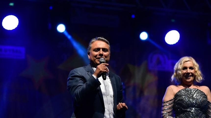 Muratpaşa&rsquo;da annemin şarkıları konseri