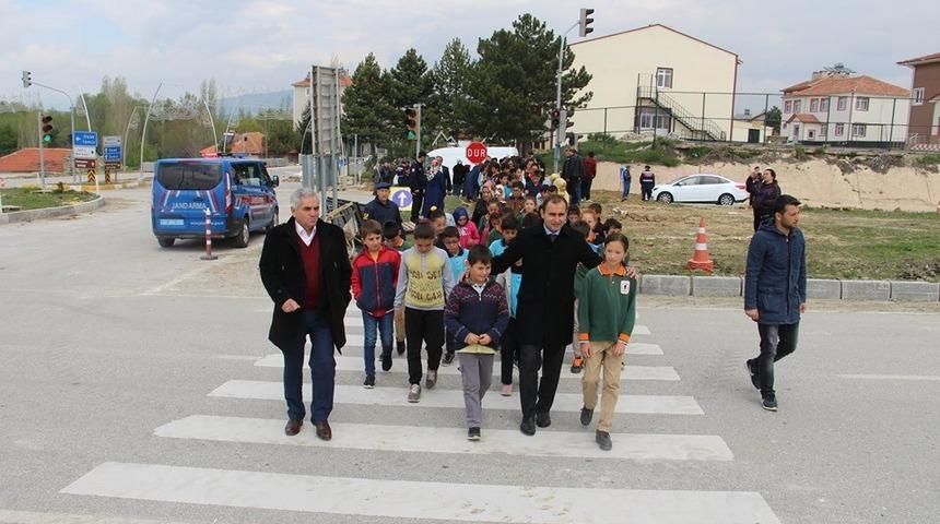 Dumlupınar’da "Öncelik hayatın, öncelik yayanın” etkinliği