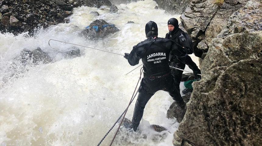 AA muhabirini arama çalışmaları yeniden başladı