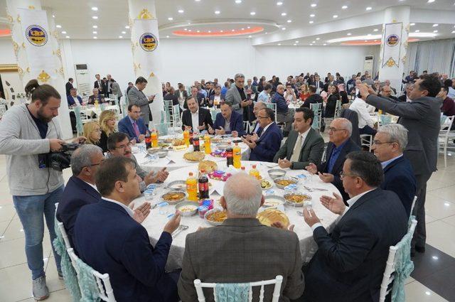 Esnaf Odaları Bölge Birliği iftarı