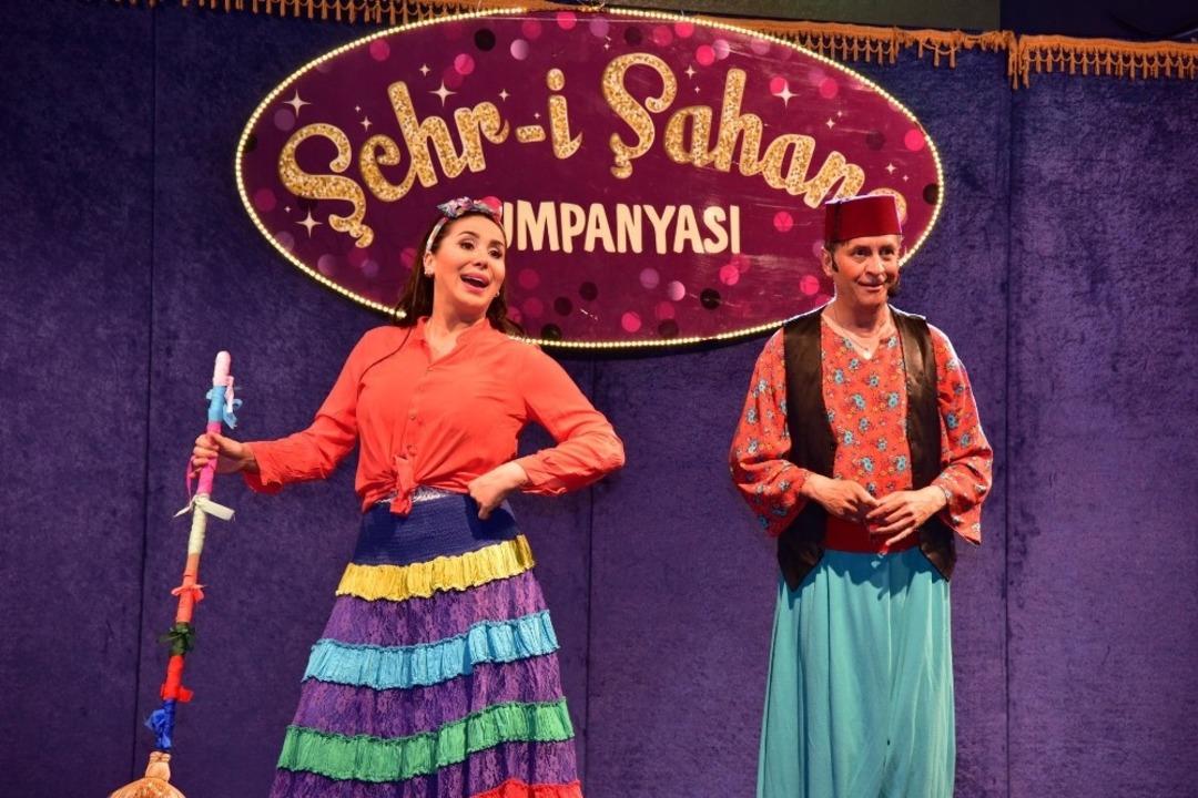 Usta Tiyatrocu Cengiz K&uuml;&ccedil;&uuml;kayvaz Bileciklilerle buluştu