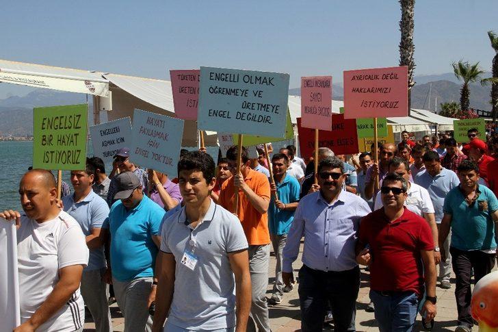 Fethiyeli Engellilerden Anlamlı Yürüyüş G3