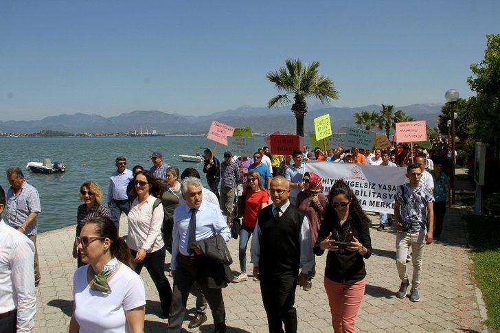 Fethiyeli Engellilerden Anlamlı Yürüyüş G4