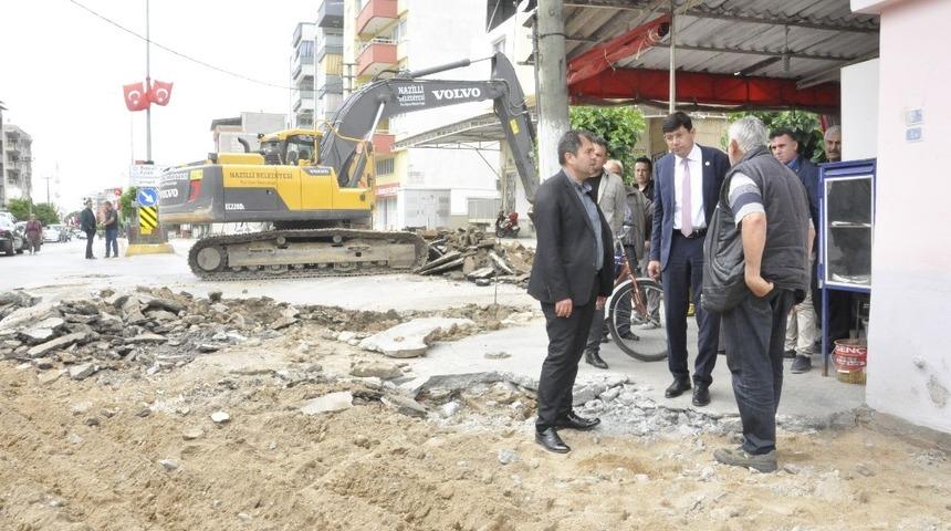 Nazilli Belediyesi yol çalışmalarını sürdürüyor