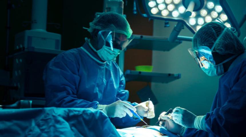 10 Yıldır Hayatımızda... Peki Robotik Cerrahinin Faydaları Hakkında Ne Biliyoruz?