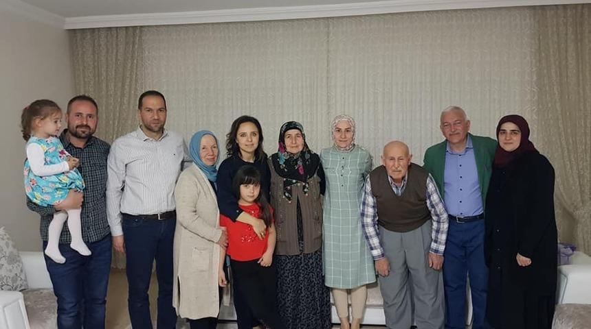 Şehit ailesiyle iftar yaptılar