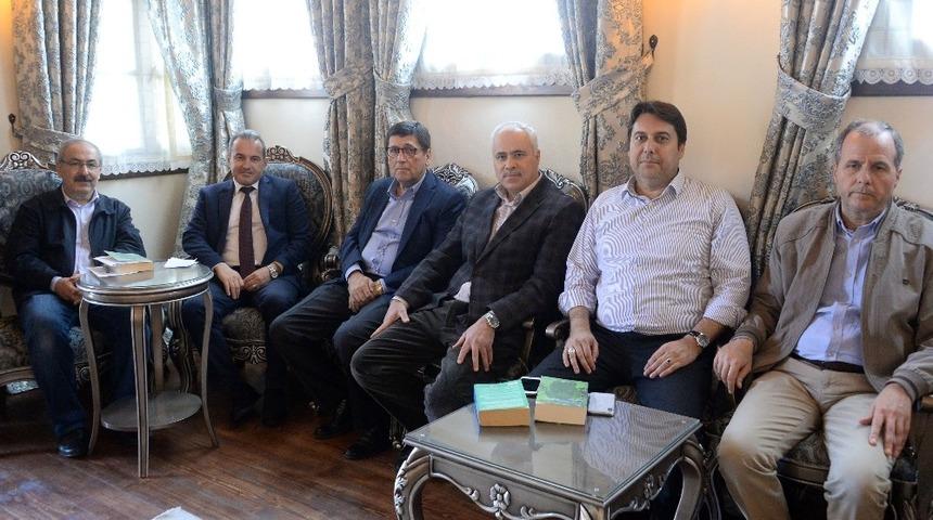 Tarih&ccedil;ilerin kutbu Osmangazi&rsquo;de anlatıldı