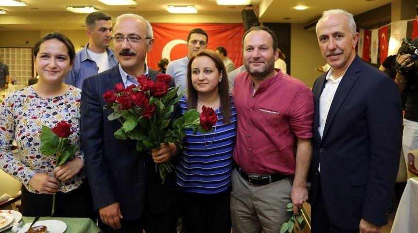 Şehit ve gazi aileleri, Akdeniz&rsquo;in iftarında buluştu