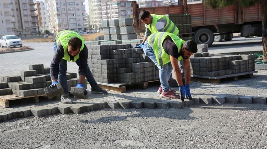 Karak&ouml;pr&uuml;&rsquo;de yol &ccedil;alışmaları s&uuml;r&uuml;yor