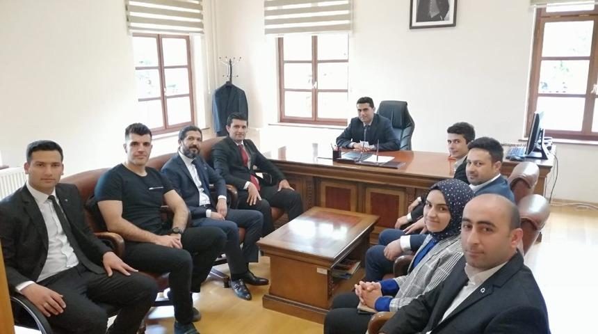 Gen&ccedil;lerden Malatya Sivil Toplumla İlişkiler M&uuml;d&uuml;rl&uuml;ğ&uuml;&rsquo;ne ziyaret