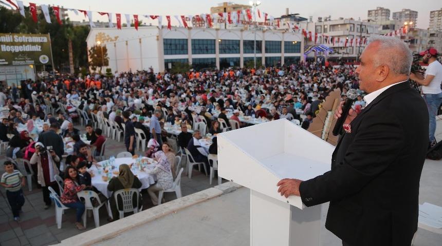 Erdemli halkı g&ouml;n&uuml;l sofrasında buluştu