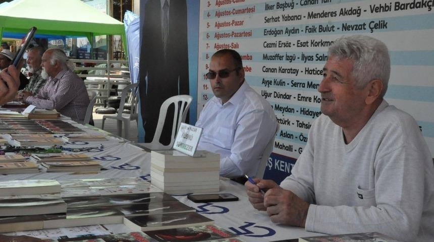 Didimli yerel yazarlar Engelsiz fest&rsquo;te stant a&ccedil;tı