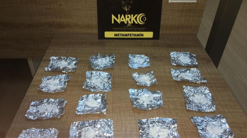 Metamfetamin madde ele ge&ccedil;irildi