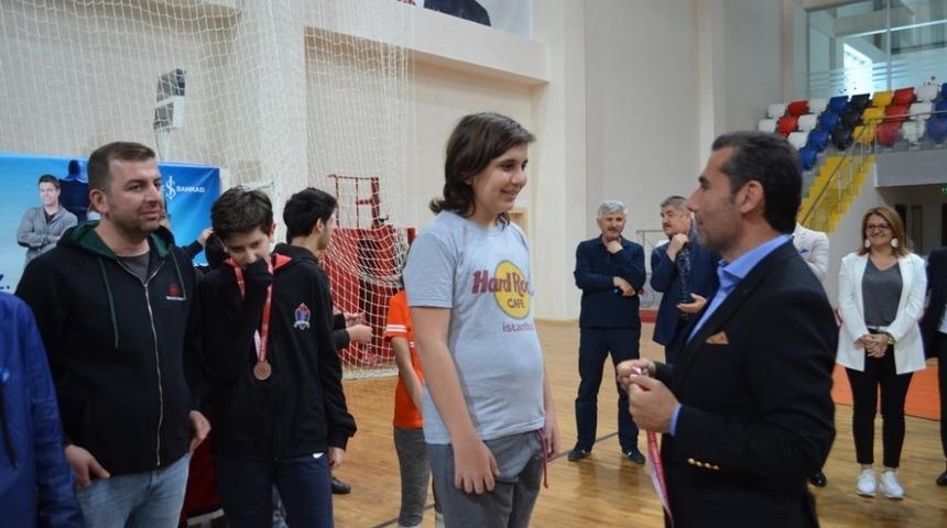 Satran&ccedil; grup yarışmaları şampiyonları belli oldu