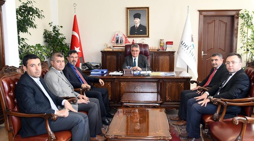 M&uuml;d&uuml;r Tekin Vali Pekmez ile bir araya geldi