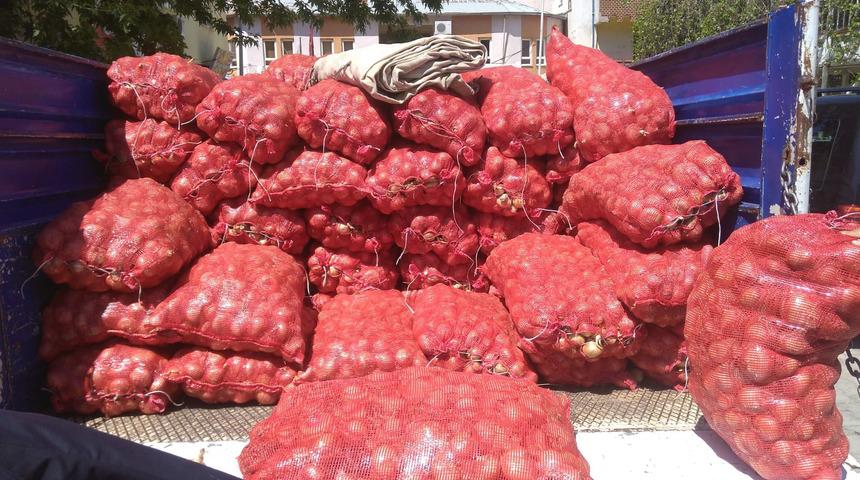  Soğanın kilogramı 9 liradan 1 liraya düştü