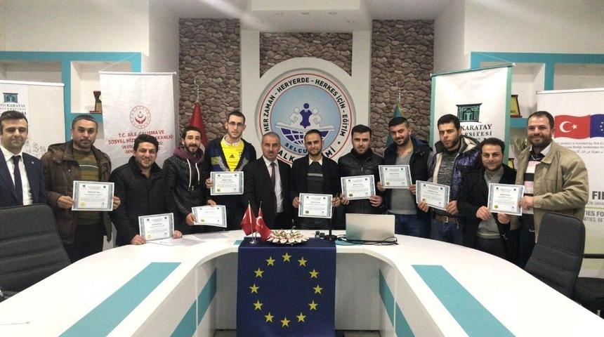 KARSEM, &ldquo;Hayata Fırsat Projesi&rdquo; ile meslek sahibi yapıyor